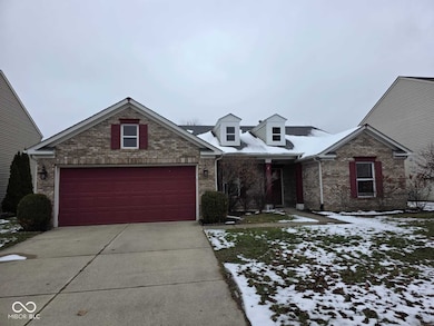 14283 Refreshing Garden Ln, Fishers, IN 46038 - photo 2