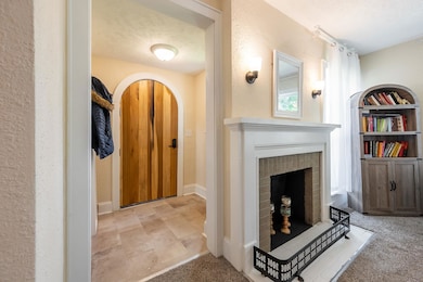 820 Newbern Rd, Pulaski, VA 24301 - photo 2