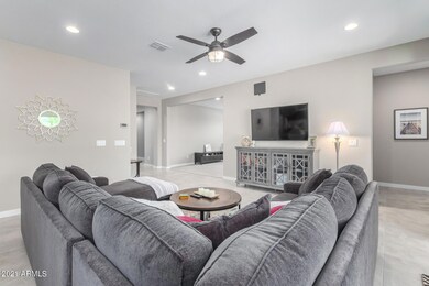 18628 W Mackenzie Dr, Goodyear, AZ 85395 - photo 5