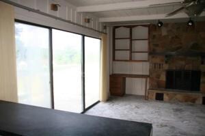 Int-Den & Utility room (5)