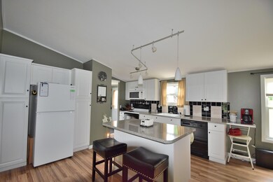 4 Tulip Ave, Freeport, ME 04032 - photo 6