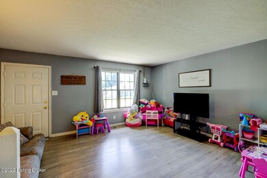 7409 Rambo Way, Louisville, KY 40228 - photo 6