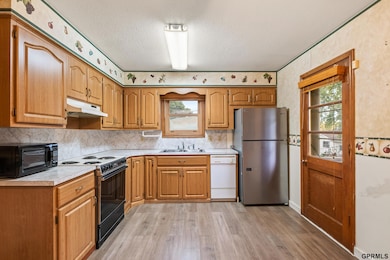 4606 N 54th Cir, Omaha, NE 68104 - photo 4