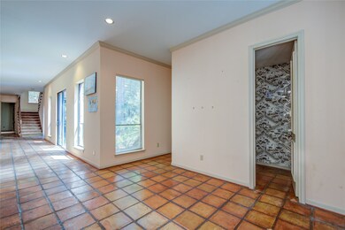 136 Gessner Rd, Houston, TX 77024 - photo 6