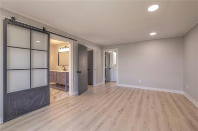 705 NW 19th St, Blue Springs, MO 64015 - photo 3