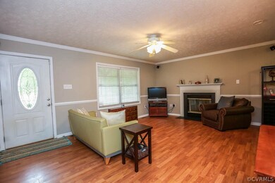 8020 George W Watkins Rd unit A, Quinton, VA 23141 - photo 4