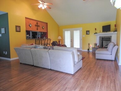 4617 Surrey St, Moss Point, MS 39563 - photo 3