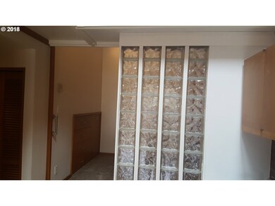 134 High St unit 4, Eugene, OR 97401 - photo 4