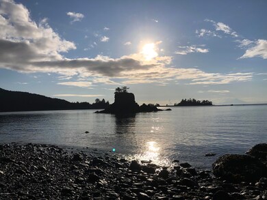 Glorious eve