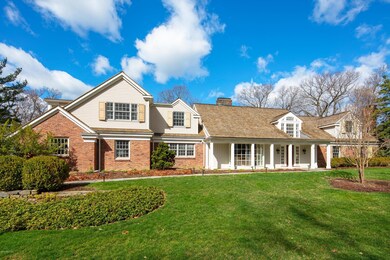 2 Lakewood Cir S, Greenwich, CT 06830 - photo 3