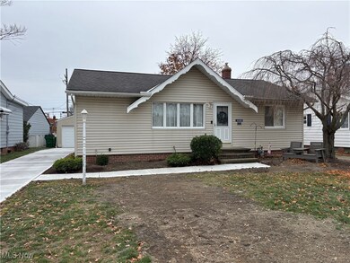 31404 Daniel Dr, Willowick, OH 44095 - photo 2