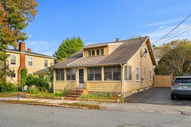 27 Lafayette St, Newburyport, MA 01950 - photo 2