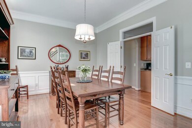 9038 Swans Creek Way, Lorton, VA 22079 - photo 3