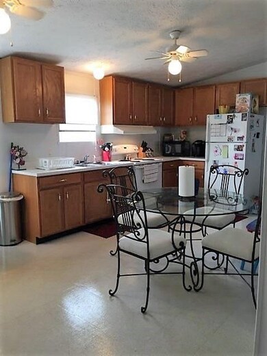 113 Hartford Dr, Byron, GA 31008 - photo 5