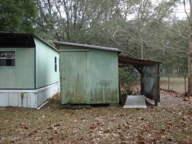 404 Alexander St, Interlachen, FL 32148 - photo 7