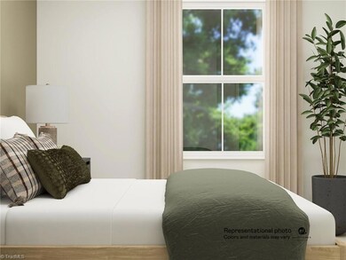 5621 Hydrangea St, Winston Salem, NC 27104 - photo 6