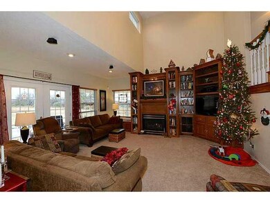 Den/Family/Great Room. Warm and Inviting Family Ro