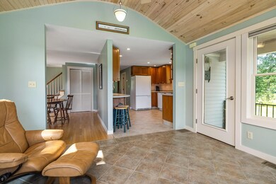 40 Birch Hill Rd