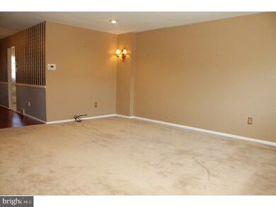 1320 Rainer Rd, Brookhaven, PA 19015 - photo 3