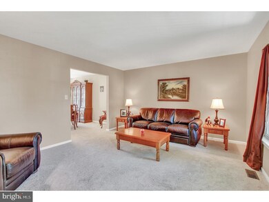 4590 Hillside Rd, Reading, PA 19606 - photo 2