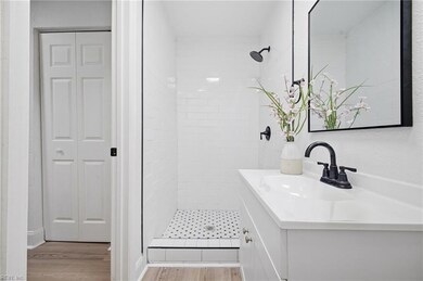 307 N 4th St, Suffolk, VA 23434 - photo 7