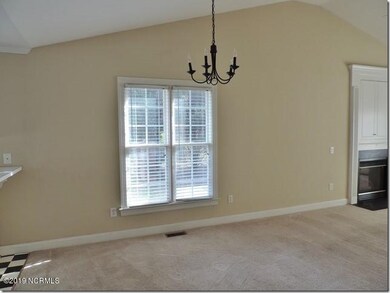5 Dining Area