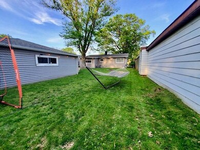 228 N Wright St, Griffith, IN 46319 - photo 4