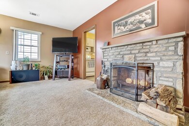 81 N Ashburton Rd, Columbus, OH 43213 - photo 5