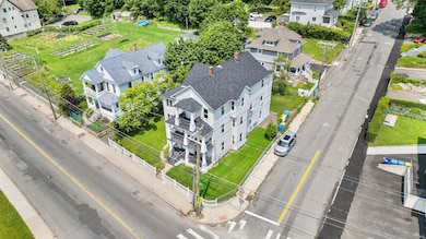 1105 N Main St unit 1, Waterbury, CT 06704 - photo 4