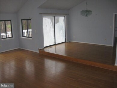 10540 Patuxent Ridge Way, Laurel, MD 20723 - photo 5