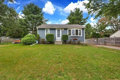 19 Nadeau Dr, Wrentham, MA 02093 - photo 3