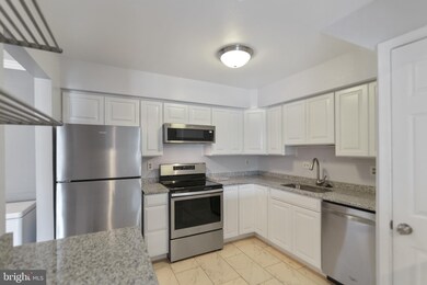 11324 Appledowre Way, Germantown, MD 20876 - photo 7