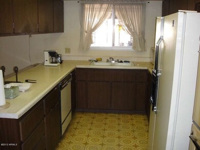 Kitchen 1