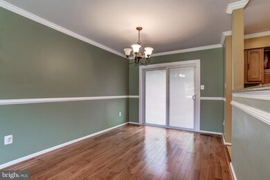 9127 Mchenry Ln, Lanham, MD 20706 - photo 6