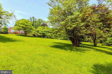 2214 Dalewood Rd, Lutherville-Timonium, MD 21093 - photo 2