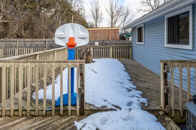 166 Sioux Ave, Carpentersville, IL 60110 - photo 6