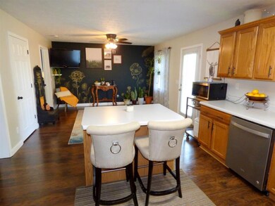 3280 E Markle Rd, Huntington, IN 46750 - photo 6