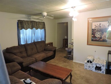 1505 N Broughton St, Sherman, TX 75090 - photo 4