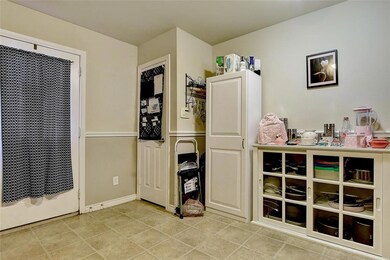 516 W Crawford St, Denison, TX 75020 - photo 7