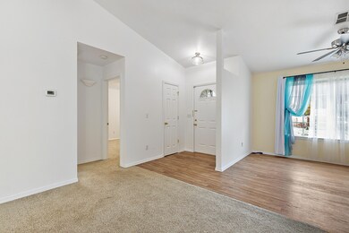 2885 Galaxy Way, Grants Pass, OR 97527 - photo 4