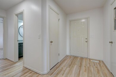 4109 NW 52nd St, Oklahoma City, OK 73112 - photo 4