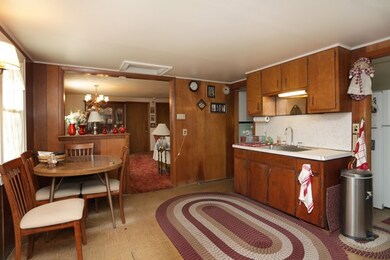 92 Thurlow St, Georgetown, MA 01833 - photo 3