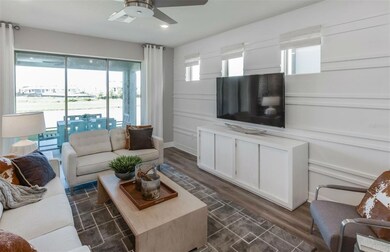 9271 Rally Spring Loop, Wesley Chapel, FL 33545 - photo 3