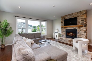 3779 Sturbridge Way, Cincinnati, OH 45245 - photo 7