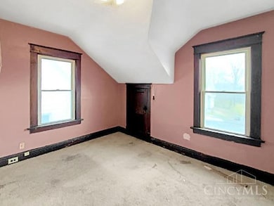 1705 Wyoming Ave, Cincinnati, OH 45205 - photo 7