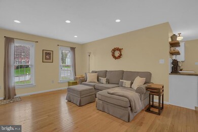 1545 S Jefferson Ct, Lancaster, PA 17602 - photo 4