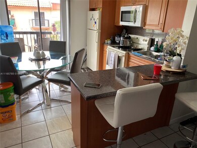 Dinning & Kitchen
