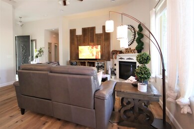 6602 E Simpson Ave, Fresno, CA 93727 - photo 6