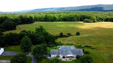 139 Puffenburger Ln, Hedgesville, WV 25427 - photo 4