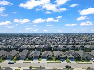 11436 Woody Creek Trail, Aubrey, TX 76227 - photo 3